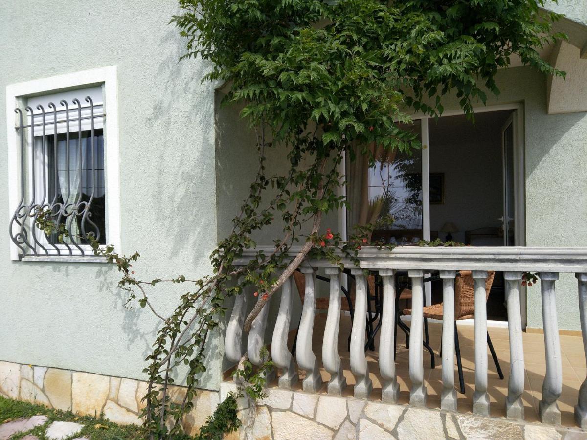 Majero Apartments Utjeha Exterior foto
